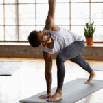 Pourquoi le yoga pour les hommes est-il essentiel dans la vie moderne ?
